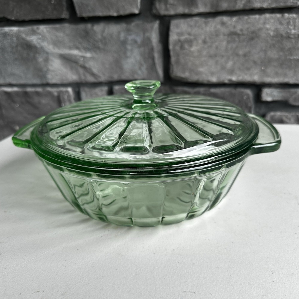 Vintage Martha Stewart Everyday Green Glass Lidded Casserole Dish Retro 2 Quart